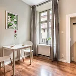 Flamingo Premium Vandrarhem *
