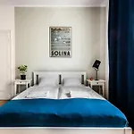 Flamingo Premium Vandrarhem *