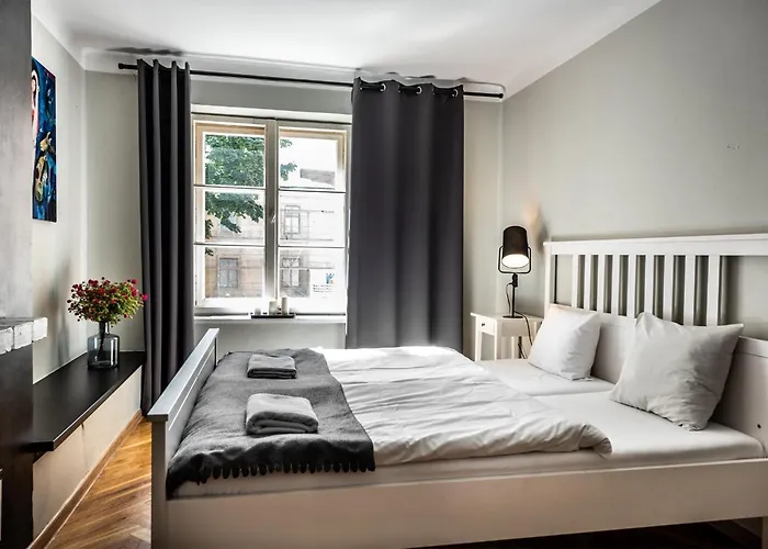 Flamingo Premium Vandrarhem *